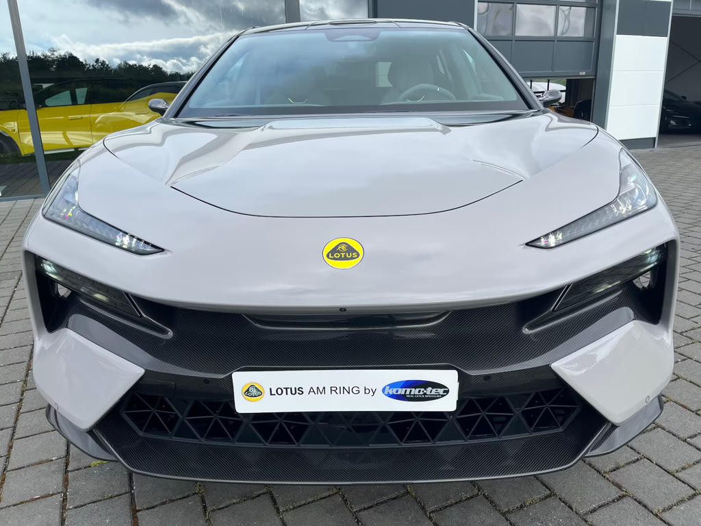 Lotus Eletre