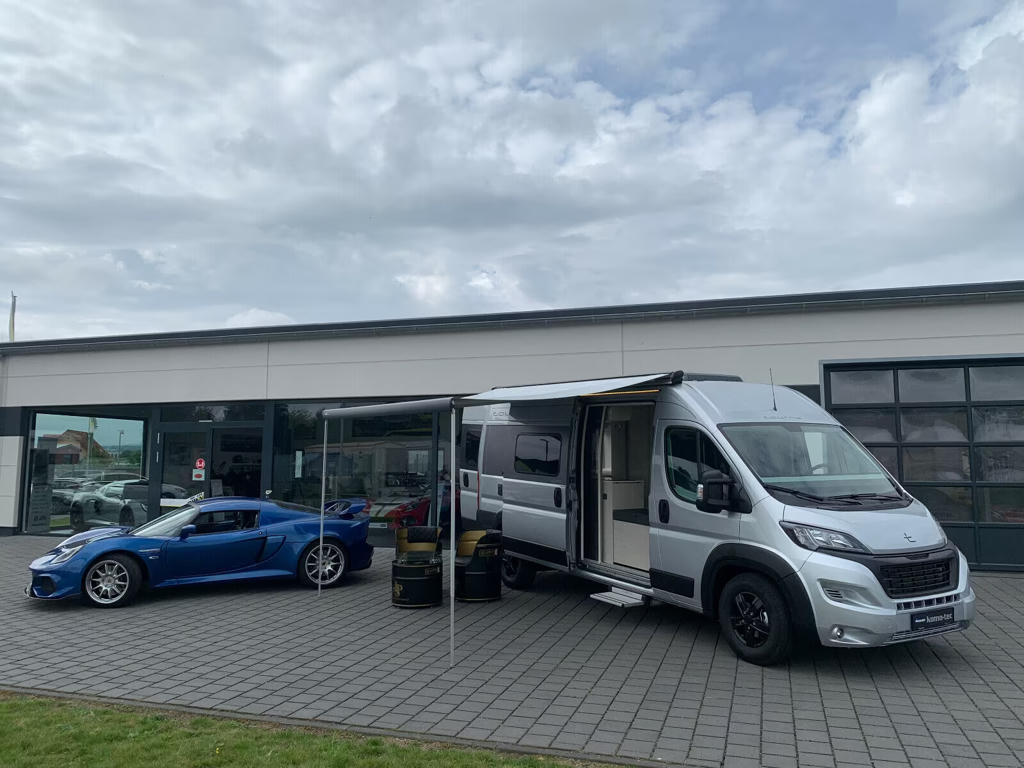 Lotus Eletre