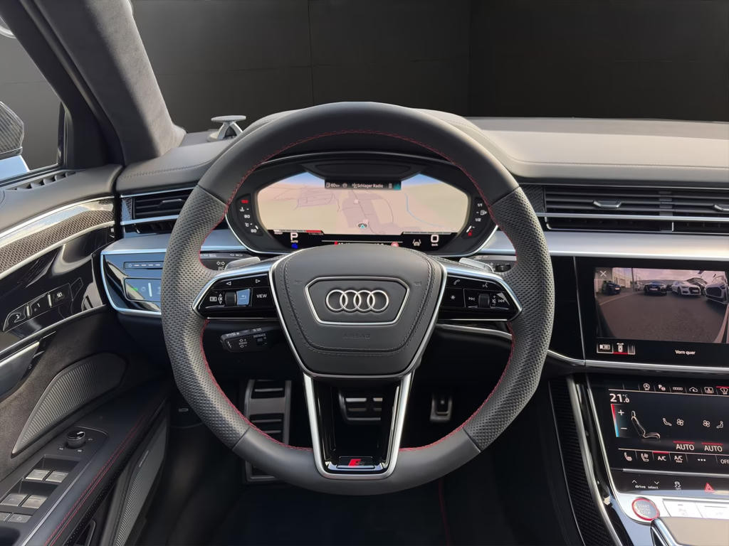 Audi S8