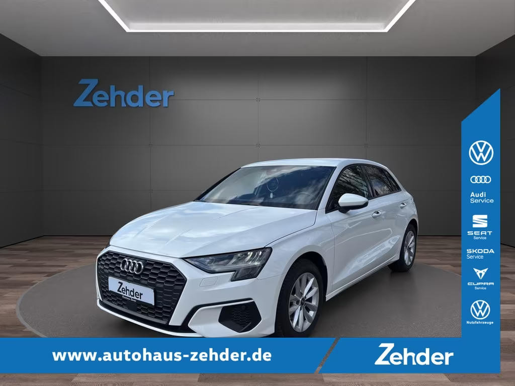 Audi A3 2023 Benzine