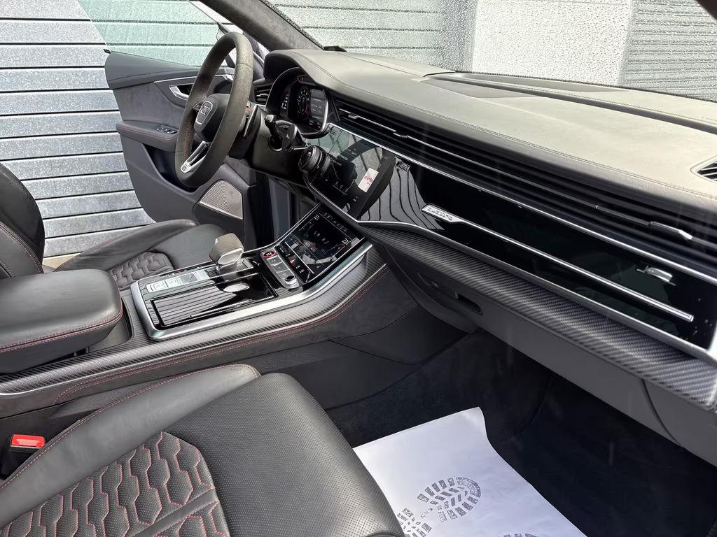 Audi RS Q8