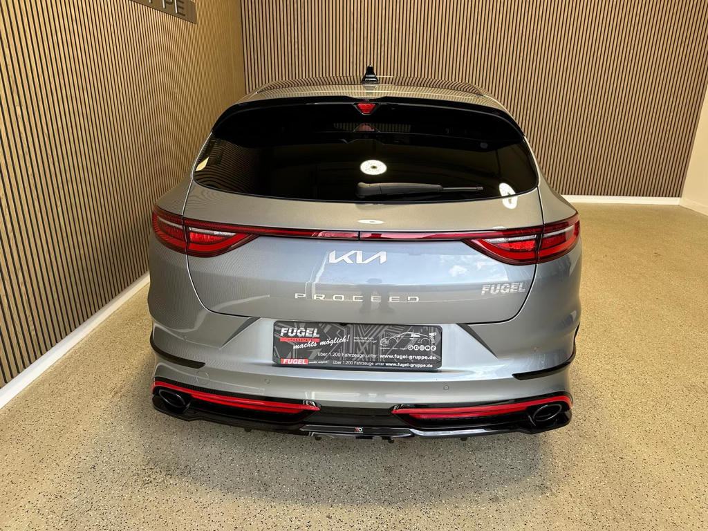 Kia ProCeed