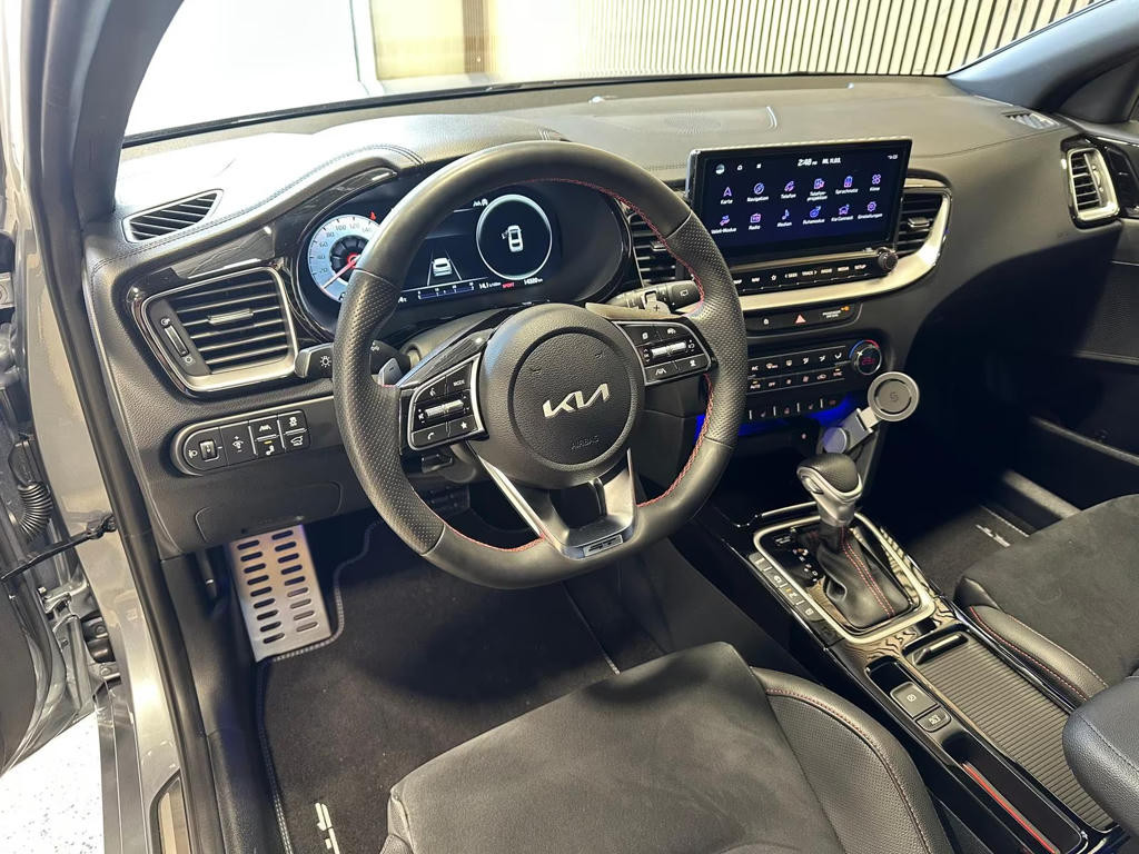 Kia ProCeed
