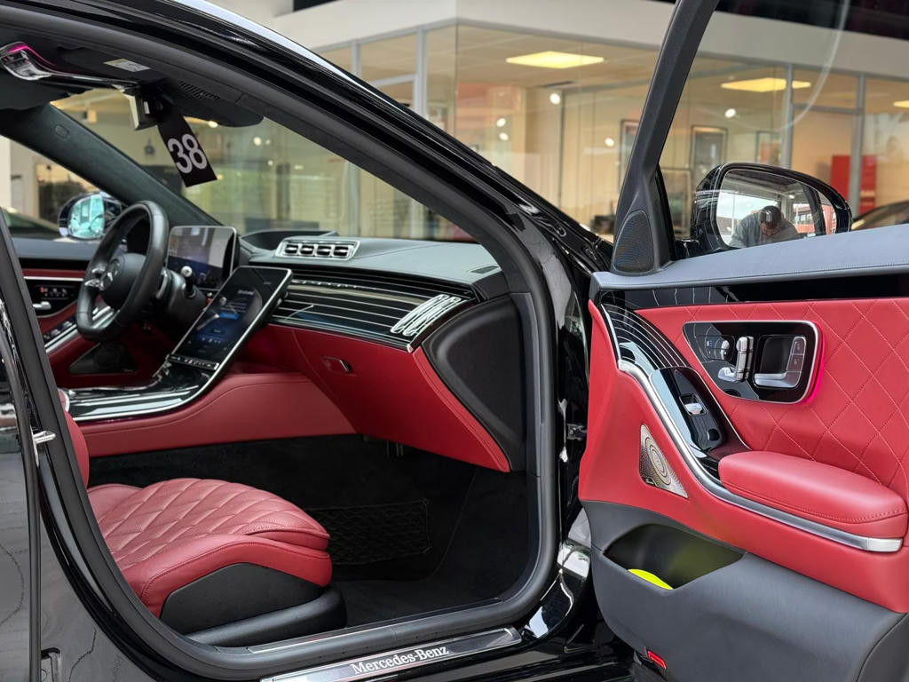 Mercedes-Benz S-Klasse