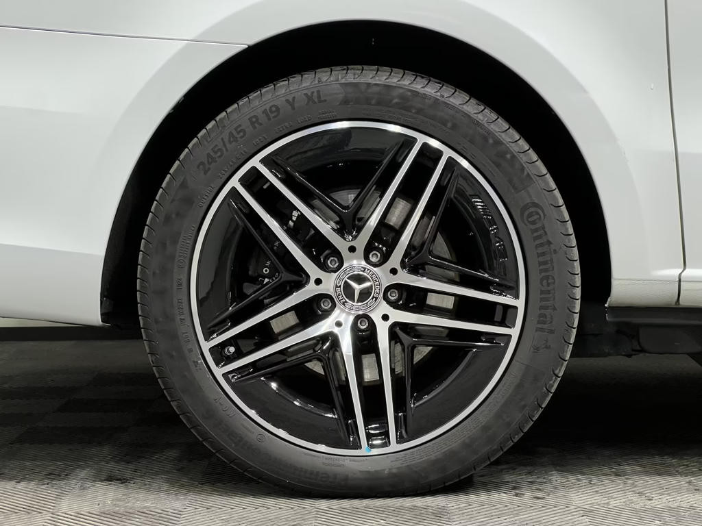 Mercedes-Benz Marco Polo