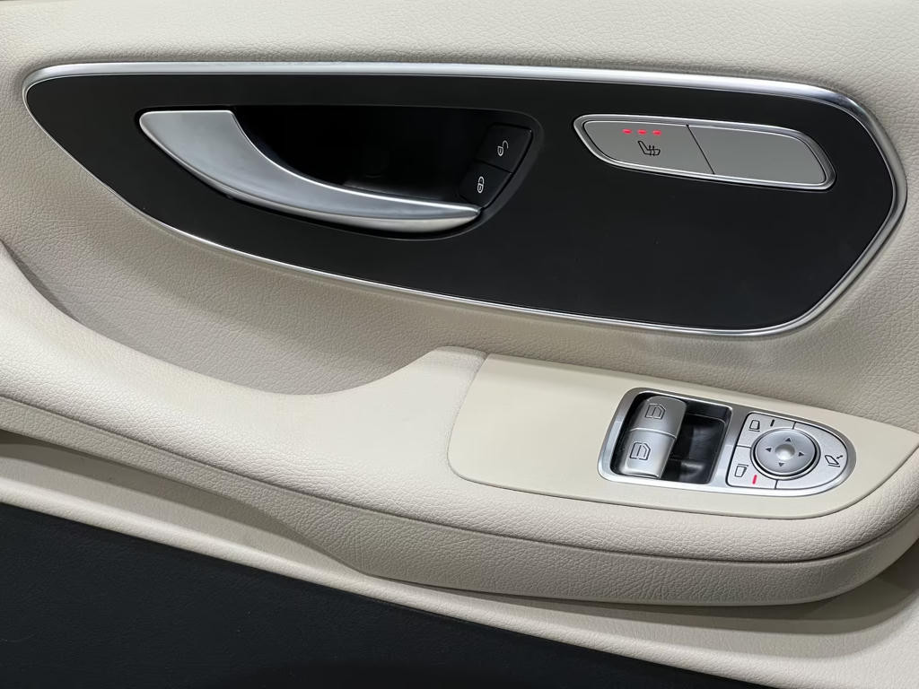 Mercedes-Benz Marco Polo