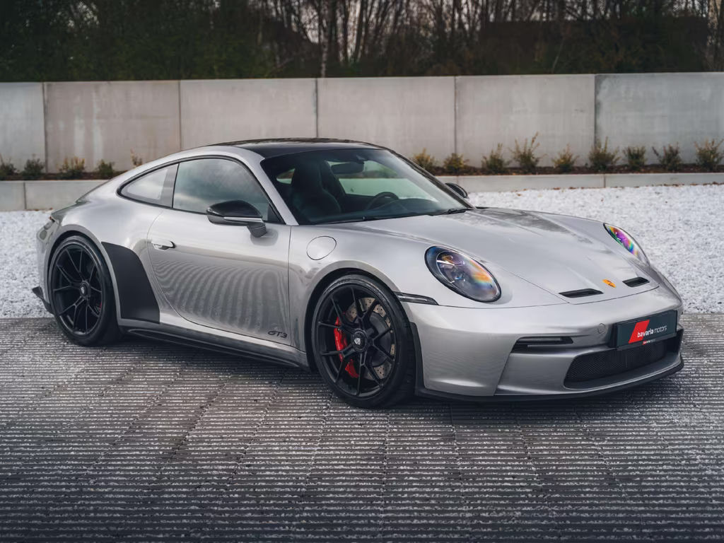 Porsche 911 2023 Benzine