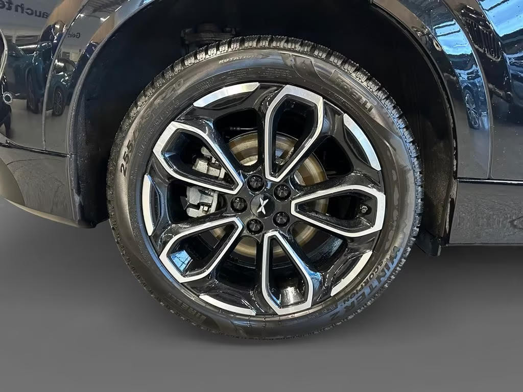 Xpeng G6