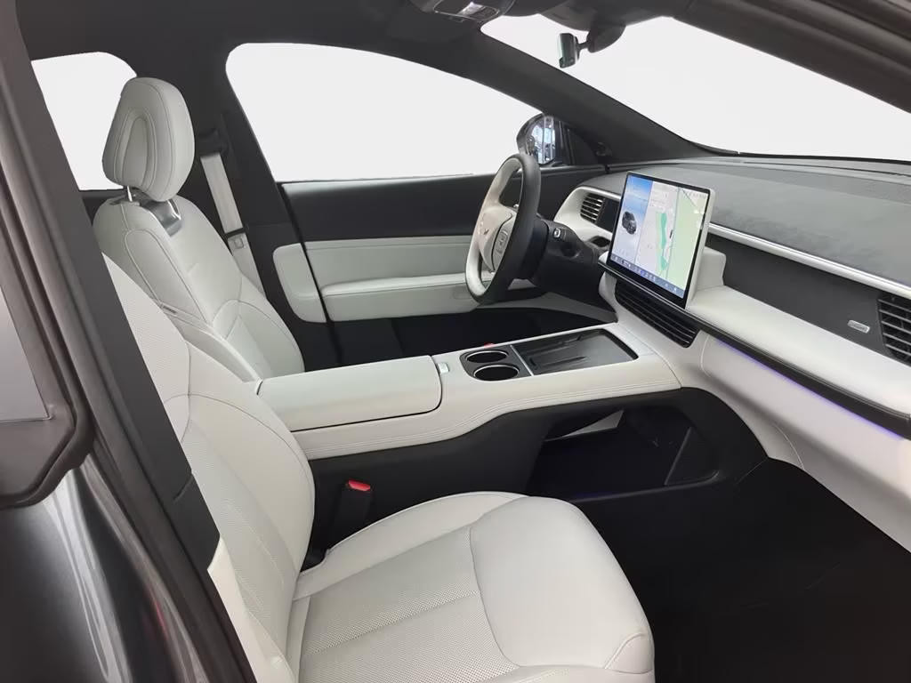 Xpeng G6