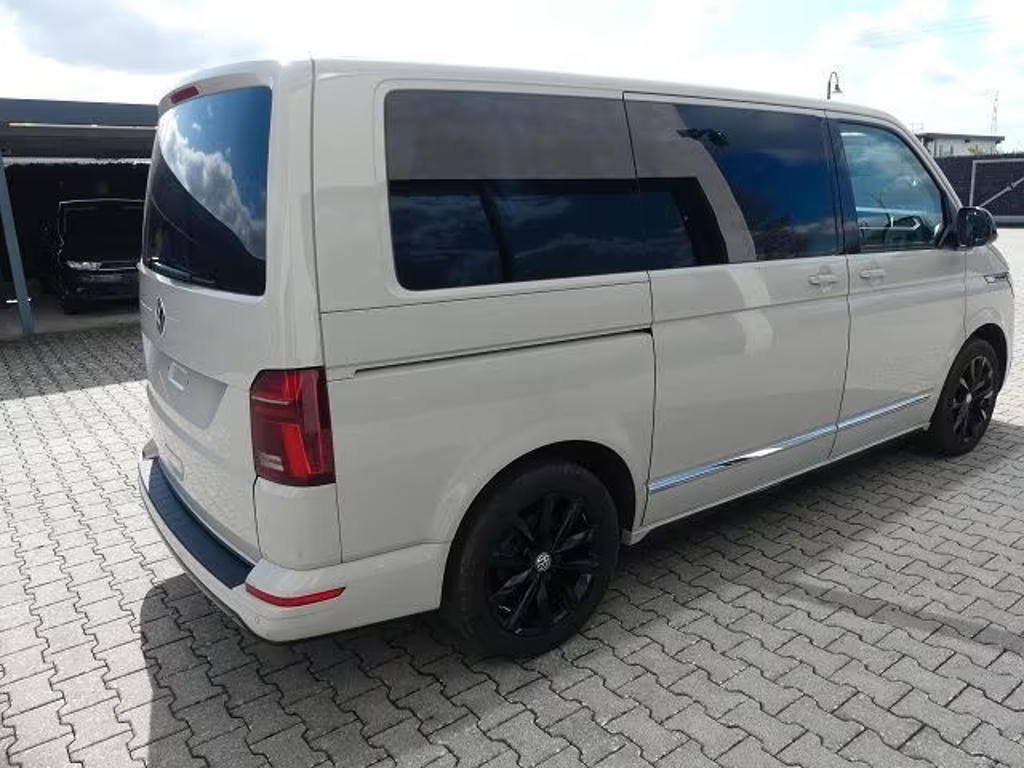 Volkswagen Multivan