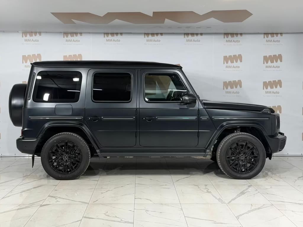 Mercedes-Benz G-Klasse