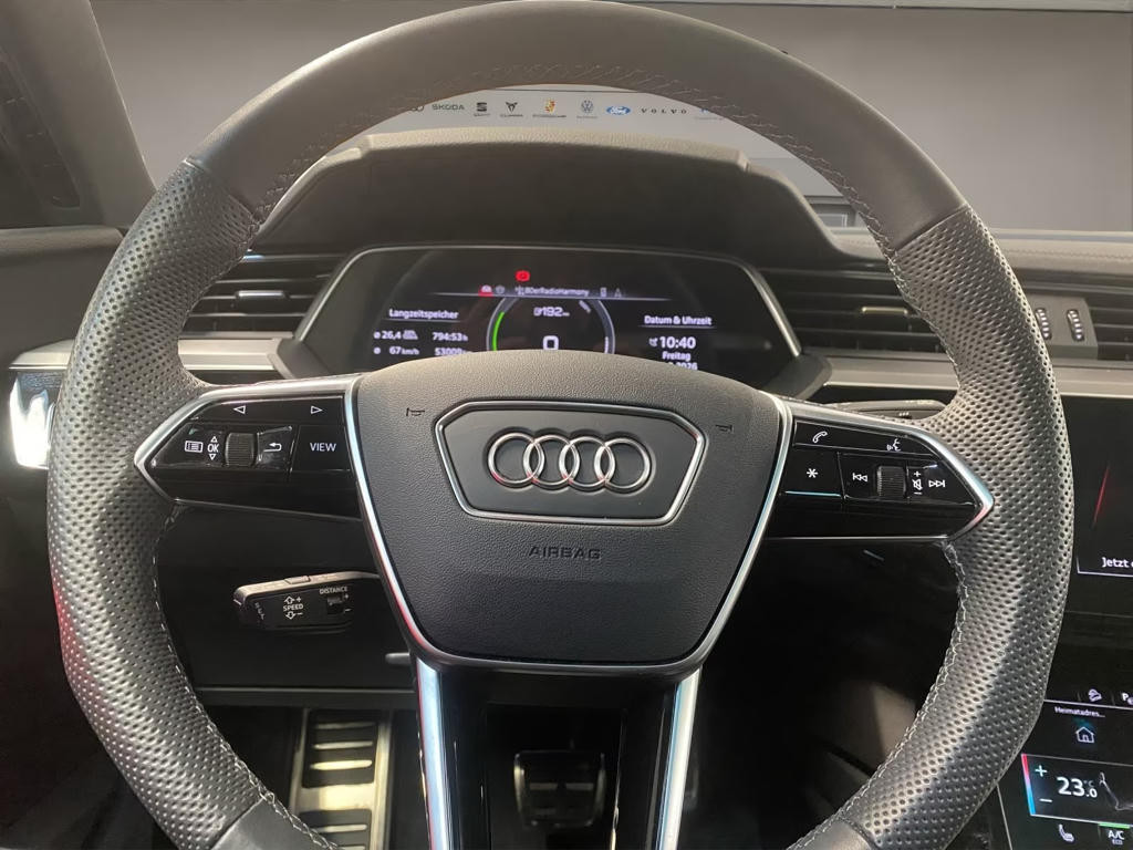 Audi Q8 e-tron