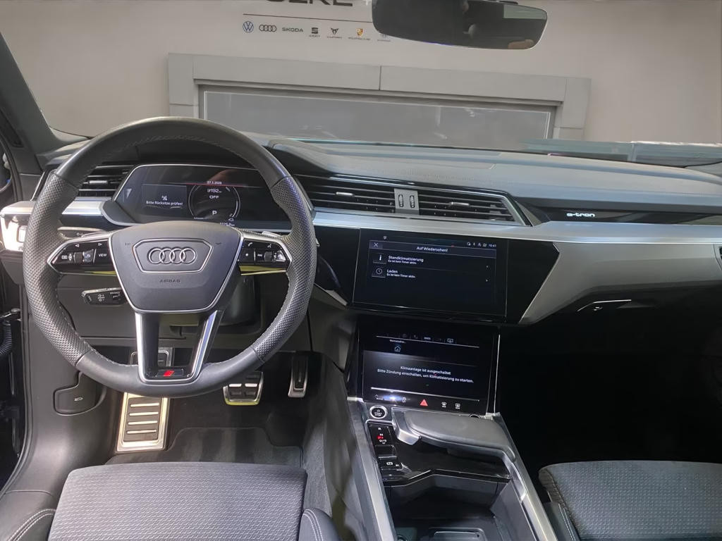 Audi Q8 e-tron