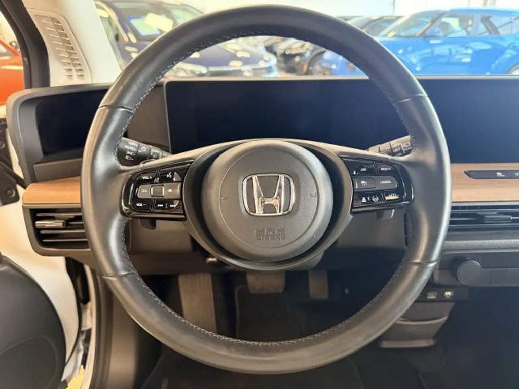 Honda e