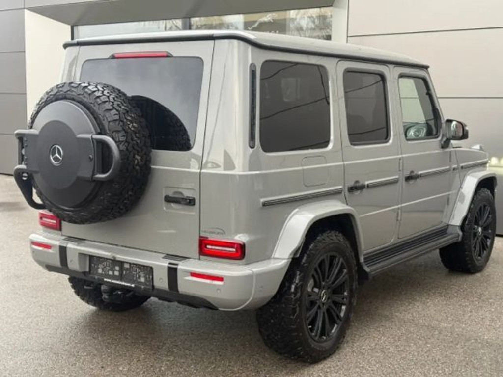 Mercedes-Benz G-Klasse