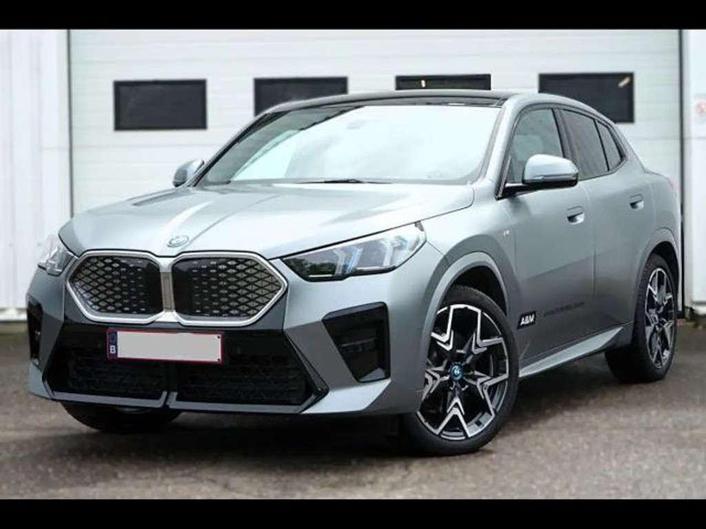 BMW iX2