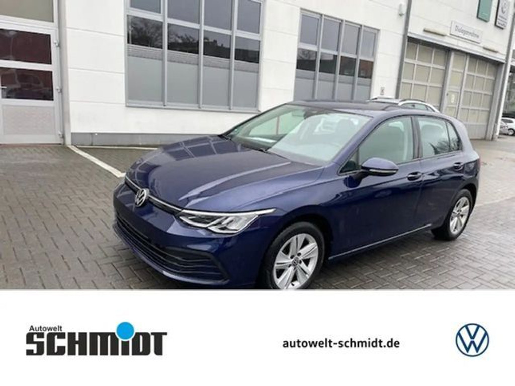 Volkswagen Golf 2023 Benzine