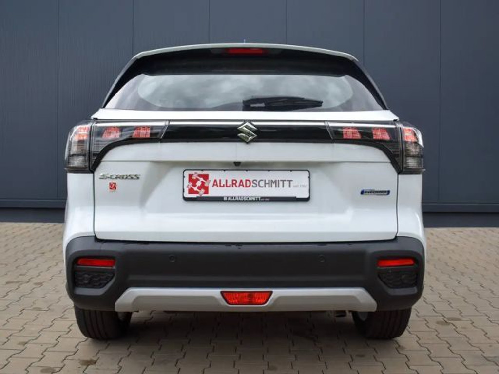 Suzuki S-Cross