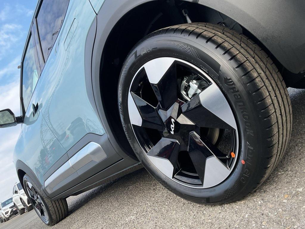 Kia EV2
