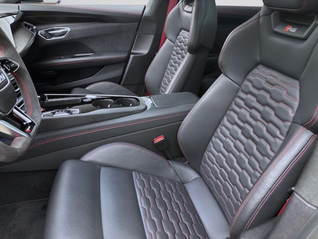 Audi RS e-tron GT
