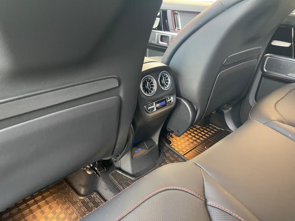 Mercedes-Benz G-Klasse