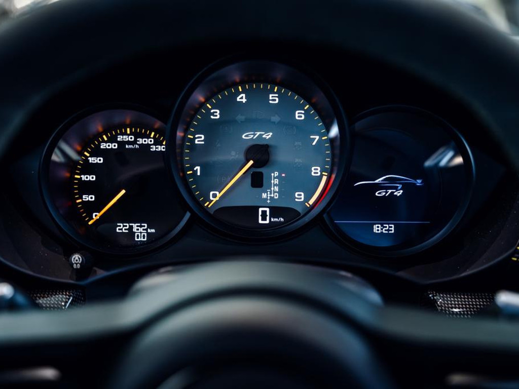 Porsche Cayman