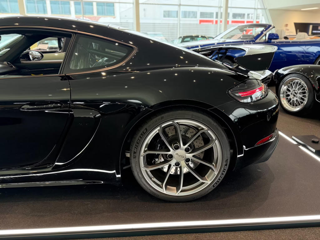 Porsche Cayman