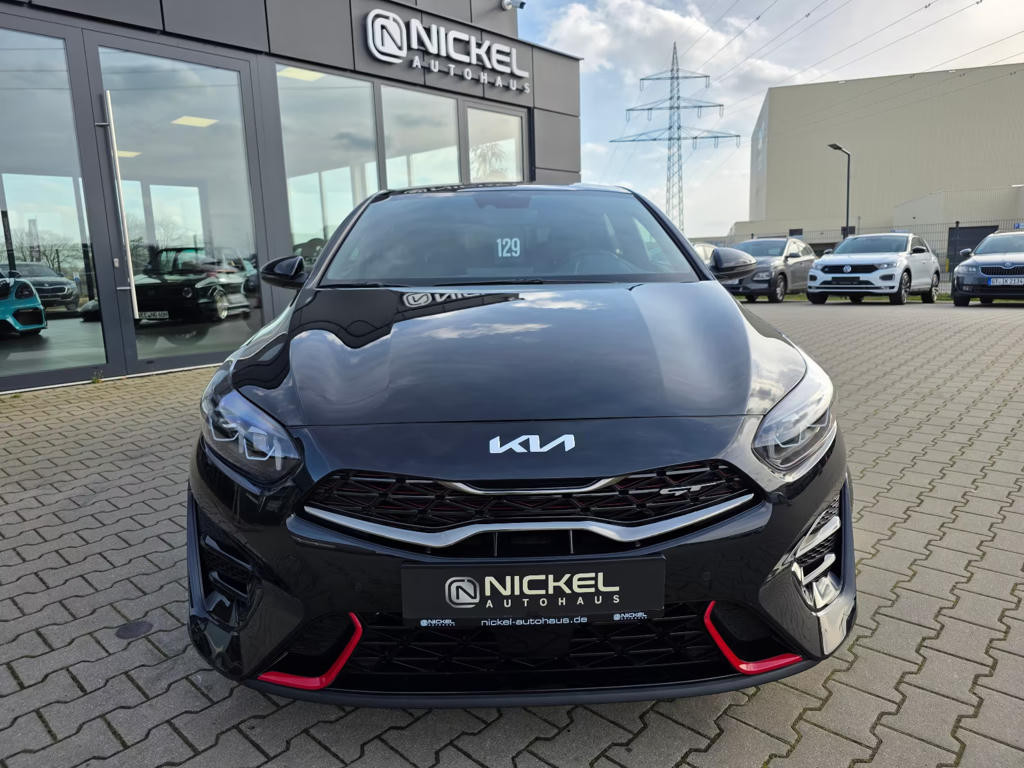 Kia ProCeed