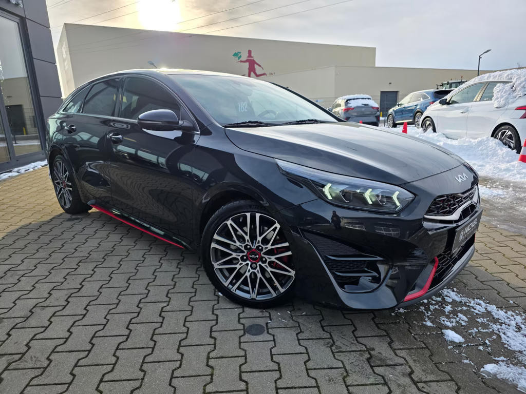 Kia ProCeed