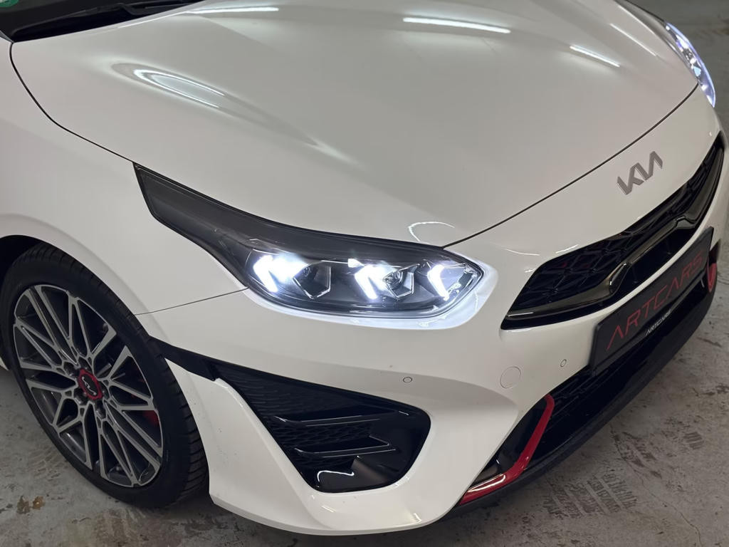 Kia ProCeed