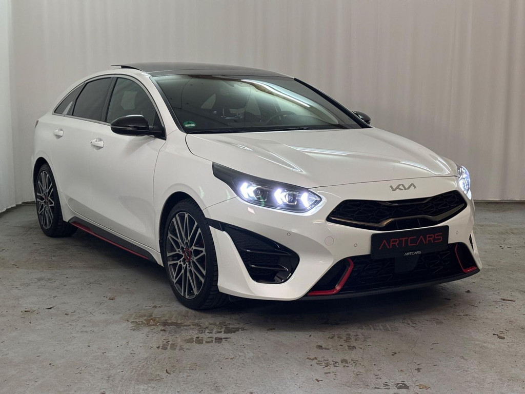 Kia ProCeed