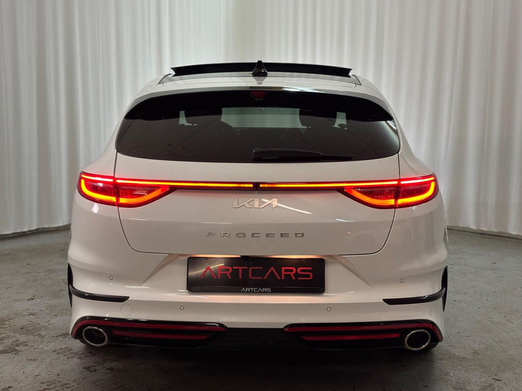 Kia ProCeed