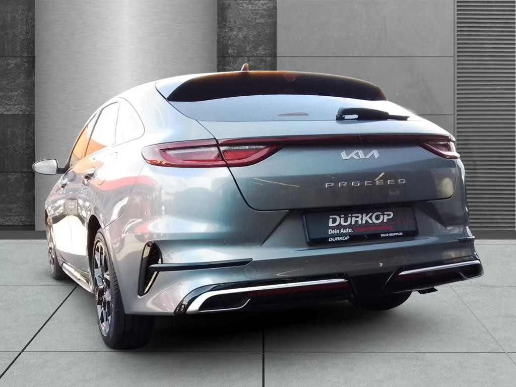 Kia ProCeed