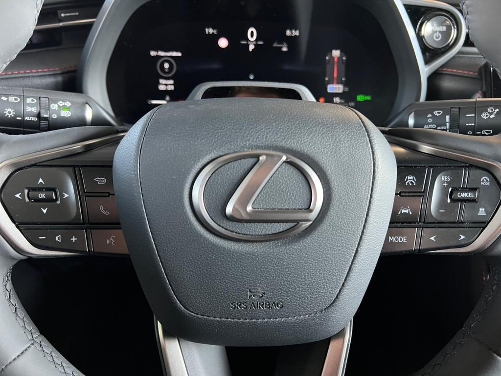 Lexus LBX