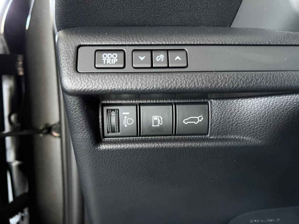 Lexus LBX