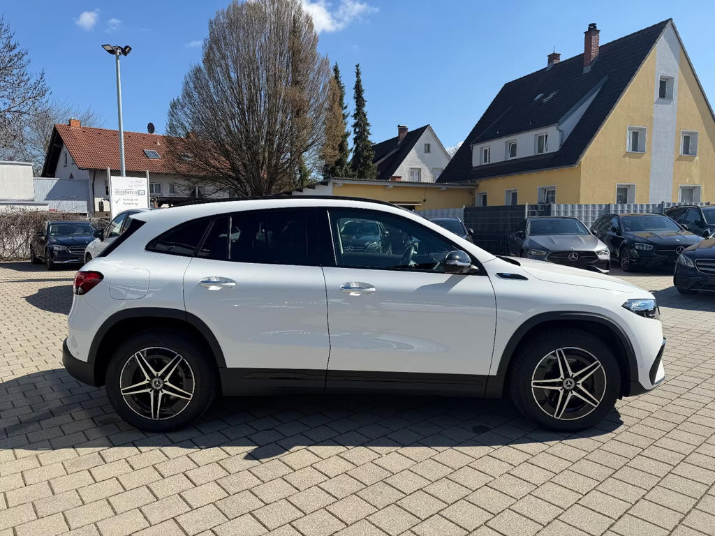Mercedes-Benz EQA