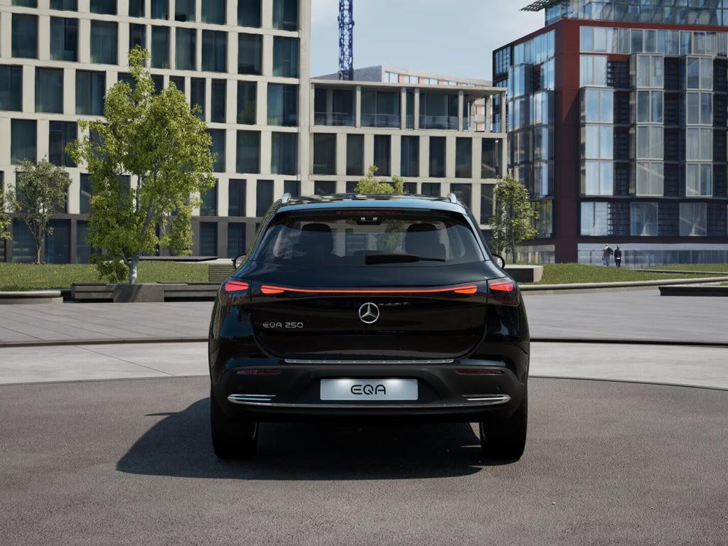 Mercedes-Benz EQA