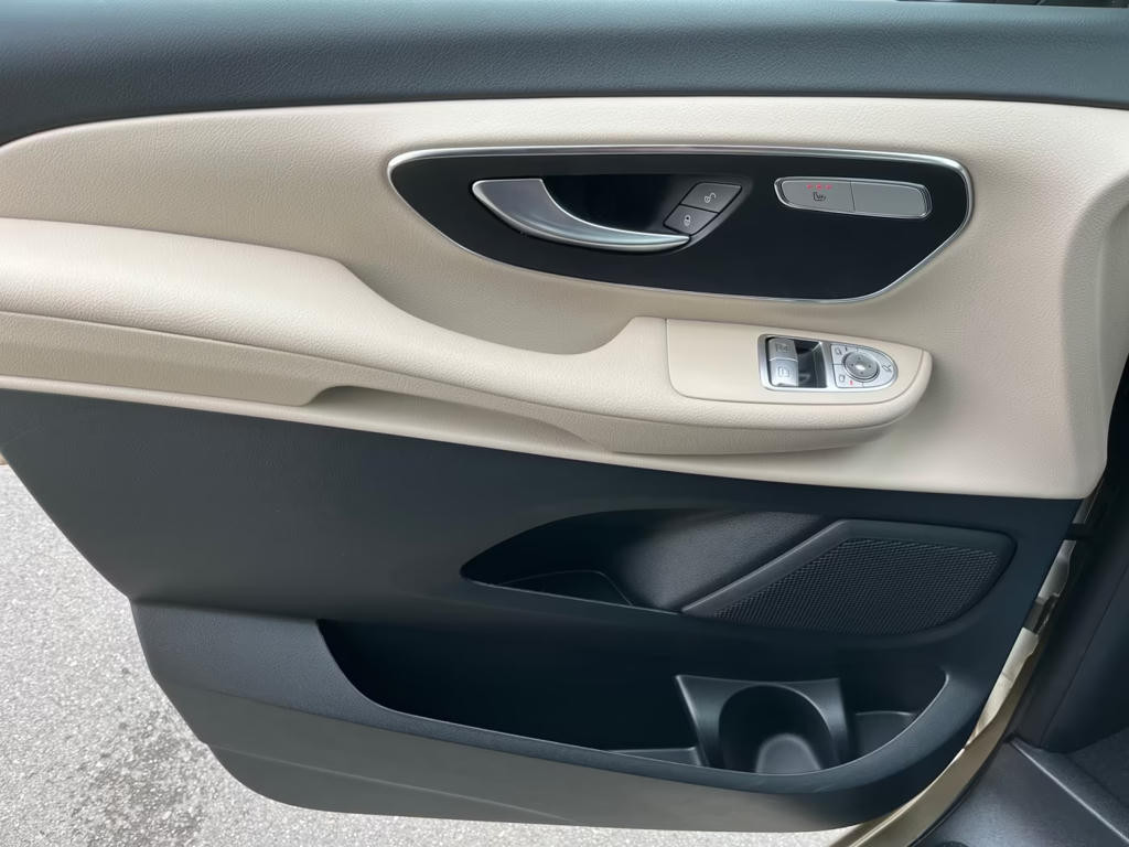 Mercedes-Benz Marco Polo