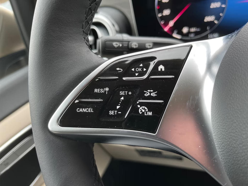 Mercedes-Benz Marco Polo