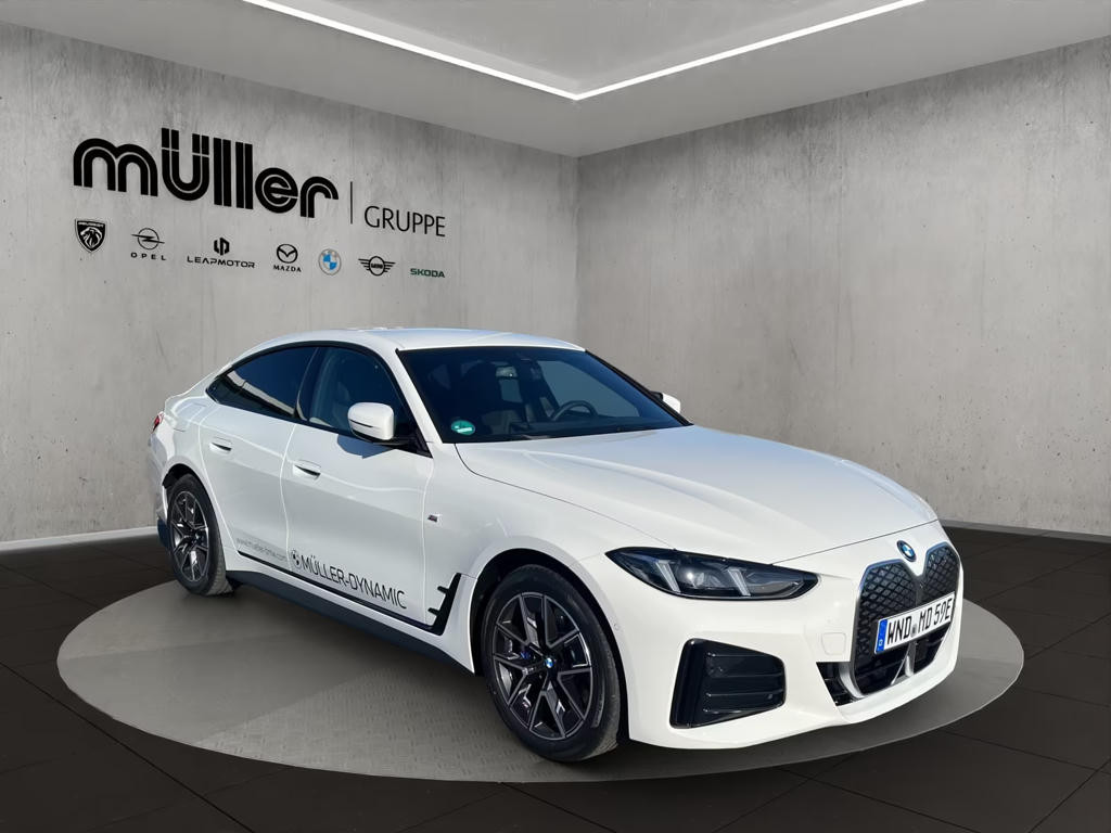 BMW i4