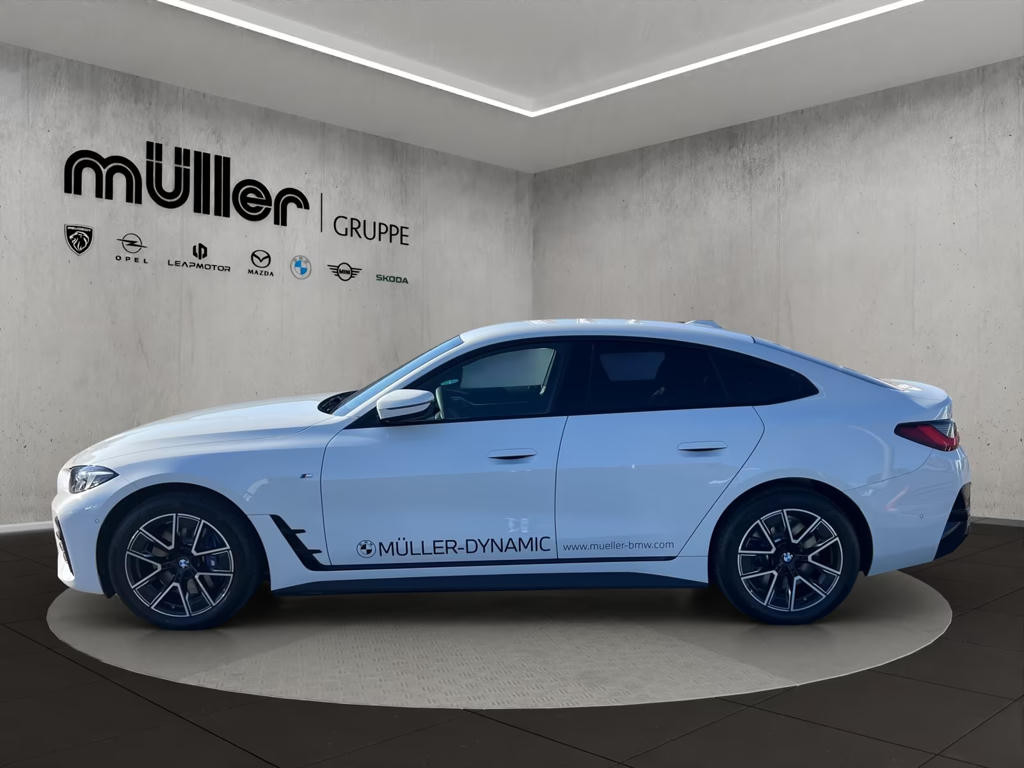 BMW i4