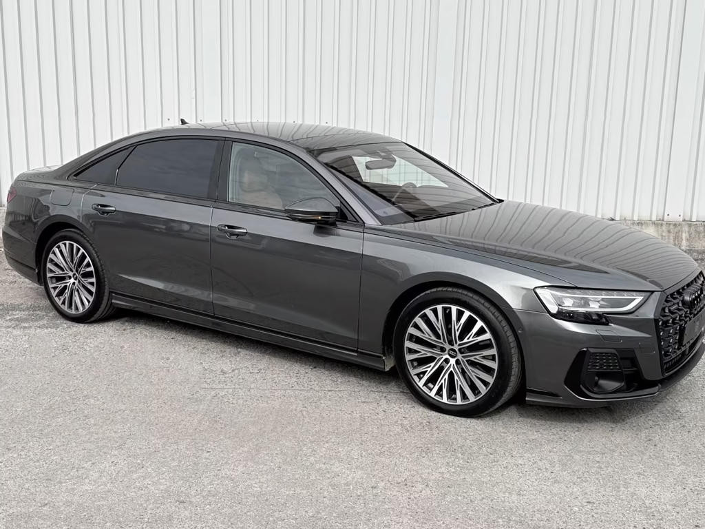 Audi A8 2022 Hybride Benzine