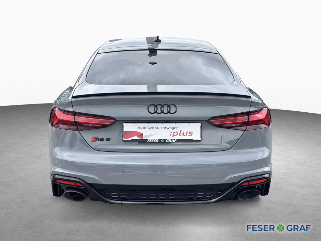 Audi RS5
