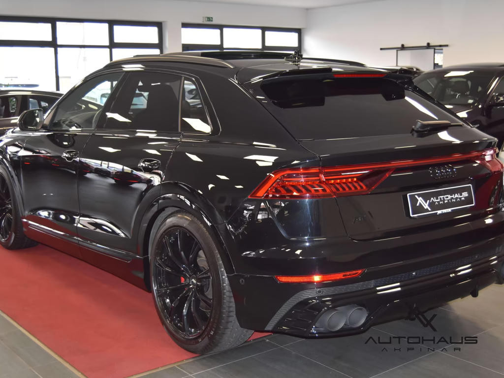 Audi SQ8