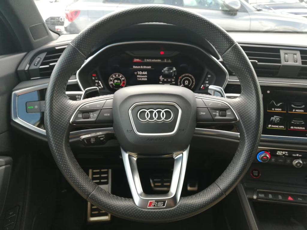 Audi RS Q3