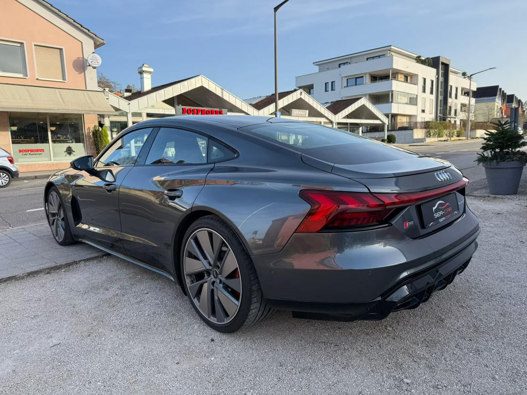 Audi RS e-tron GT