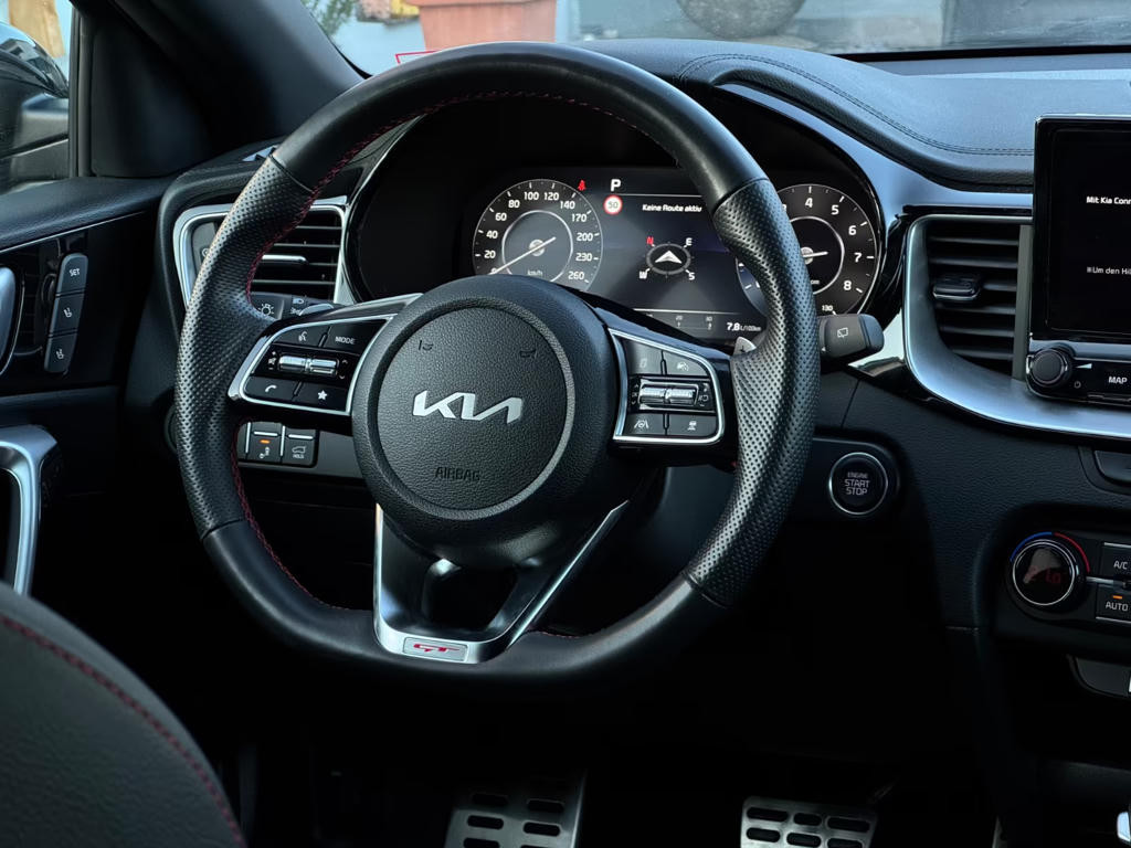 Kia ProCeed
