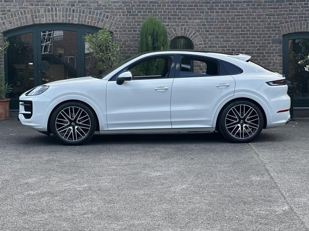 Porsche Cayenne 2024 Benzine