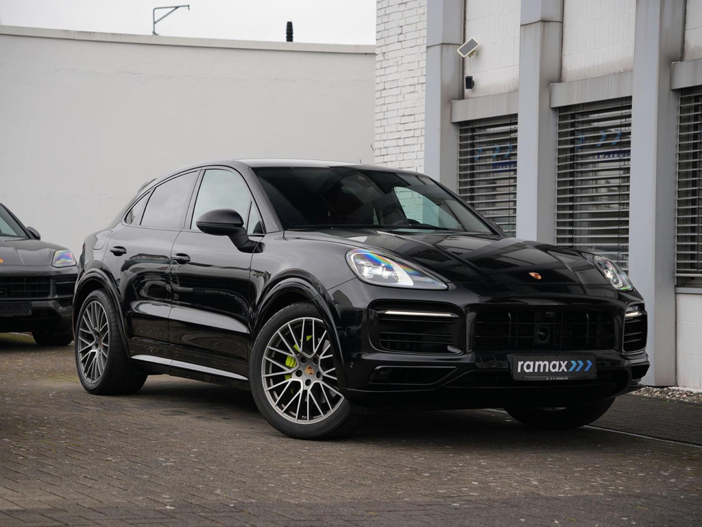 Porsche Cayenne 2023 Hybride Benzine