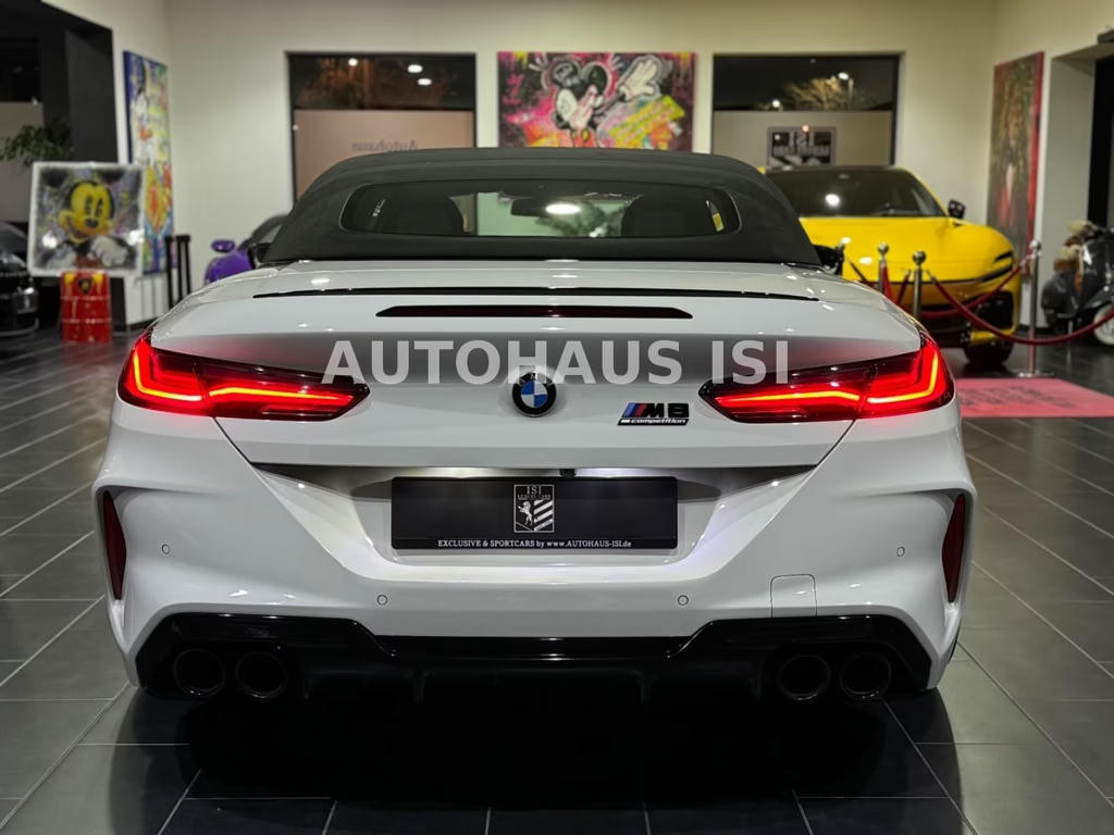 BMW M8